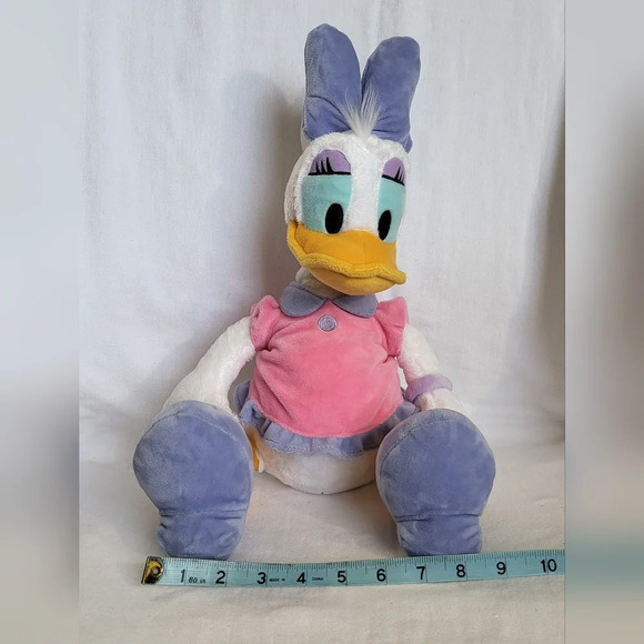 Disney Store Daisy Duck Pink Purple Embroidered 17" Soft‎ Plush Toy Collectible - Picture 7 of 7